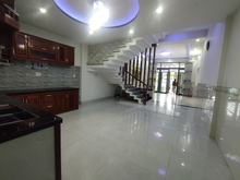 Hình ảnh Cho thuê nhà 2 tầng 3Pn kiệt Mẹ Nhu