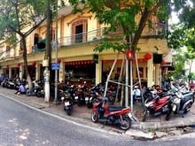 Hình ảnh Cho thuê LÔ GÓC ngã tư phố HOÀ MÃ, 65m2 x 3 tầng, Mặt tiền 18m