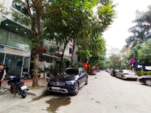 Hình ảnh Bán nhà Trần Quang Diệu, Ô Tô, View vườn hoa, Lô góc, 75m, giá 12.3 tỷ