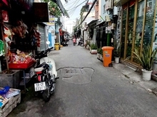Hình ảnh NHÀ 4 PN, hẻm xe hơi, QUẬN 7. Gần  HUỲNH TẤN PHÁT. 200 M2. HƠN 9 tỷ.