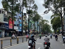 Hình ảnh Bán tòa nhà Ngay đường Ba tháng Hai, Phường8. Quận10, Ngang 7,3m