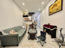 Hình ảnh Gần 100m2 Chỉ Nhỉnh 9Ty Ngay Ngã Tư Phú Nhuận-3Tang-4PN,Sát Hẻm Xe Hoi