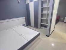 Hình ảnh Chính chủ bán CH Hoàng Kim Thế Gia 64m 2PN Sổ hồng rồi giá 2,17 tỷ