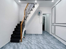 Hình ảnh Bán nhà Kèo Thơm Tôn Đản Quận 4, 23m2,3 Lầu,1Tỷ685tr 2 phòng 3 tolet,