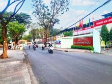 Hình ảnh Một Căn Duy NHất , Bán nhà mặt tiền Bùi Văn Thêm, DT 56m2 ngang 4,1m