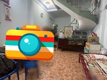 Hình ảnh Gần chợ Hoàng Hoa Thám, 48m2, 3 tầng, hẻm thông, sổ vuông đẹp.
