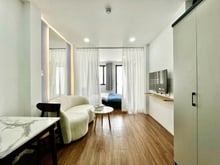 Hình ảnh Hình thật giá thật. Full nội thất, ban công, gần chợ Nhật Tảo Quận 10