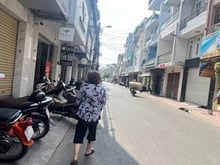 Hình ảnh Cho thuê nhà MT lạc Long quân. 4x14. 1 trệt 1 lầu. 2PN 3Wc. Giá 13 tri