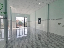 Hình ảnh Cho thuê nhà đẹp mặt tiền đường Cách Mạng Tháng Tám, Biên Hòa