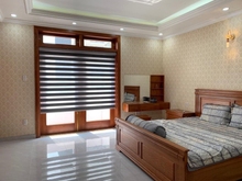 Hình ảnh Nhà 4 tầng thang máy, Ngang 6m,kế Sân vận động,Quận 7-NT gỗ đỏ Nam Phi