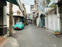 Hình ảnh Hot Hot Bán nhà mt hoa lan 1 trệt 3 lầu giá chỉ 20,5 tỷ