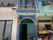 Hình ảnh Chỉ 2,4 tỷ Phường 15. Q10 cực hiếm. Hẻm 4m. Nhà 2 tầng còn mới. Hc đủ