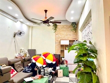 Hình ảnh Bán Nhà Nguyễn Văn Cừ 40m2-5 tầng- Mt 4m-GARA Ô TÔ-DÂN XÂY-hơn 6 tỷ