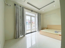 Hình ảnh 100% hình thật giá thật 1 phòng ngủ ban công_Full nội thất. Gần Cầu SG