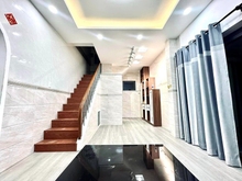 Hình ảnh Chỉ 4,39 Tỷ, Dtsd 78 M2, Tặng Hết Nội Thất, Huỳnh Văn Bánh - Phú Nhuận