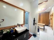 Hình ảnh MT Kinh Doanh Nguyễn Hoàng, DT 108m2, Nhà 2 Tầng, Đg 8m, Giá 11 Tỷ.