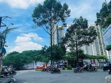 Hình ảnh Quận 10,Nhà Hẻm Xe Hơi,Ngang 5M,SD 213M2 -5 Tầng-Gần Đại Học Bách Khoa