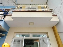 Hình ảnh Chính chủ bán nhà Nguyễn Khoái phường 2 quận 4  - Dt 40m2 ( 4 x10m) -