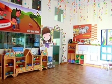 Hình ảnh Mt Nguyễn Đức Trung, Dt 1576m2, Nhà 4 Tầng, Đg 8m, Giá 140 Tỷ.