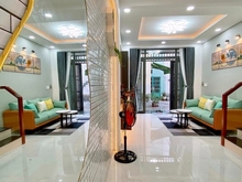 Hình ảnh LÊN SÓNG SIÊU PHẨM FULL nội thất hiện đại  Vị trí: Hẻm ô tô, SHRCC