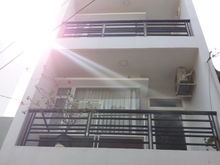 Hình ảnh Cho thuê nhà MT 260A Chu Văn An gần Đinh Bộ Lĩnh, P.26 Q. Bình Thạnh.