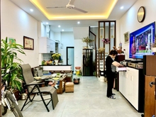 Hình ảnh Bán nhà Hào Nam, Đống Đa, 42m, 5T, MT 4.2m, nhà đẹp ở ngay, giá 7.6 tỷ