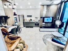 Hình ảnh {CẦN BÁN} Vinhomes Golden River Q1 CH 2PN-2WC tầng cao DT:74m2 full nt