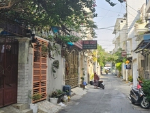 Hình ảnh Bán nhà đẹp ở ngay Huỳnh Tấn Phát, Căn góc 2 MT Ngang 5m, 6.x
