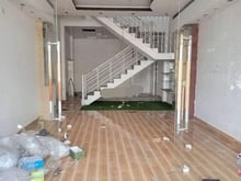 Hình ảnh Cho thuê nhà 3 tầng MT Ông Ích Đường khu vực sầm uất