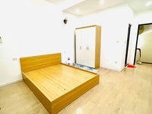 Hình ảnh Cho thuê nguyên căn nhà 5 tầng Phố Đàm Quang Trung- Oto qua nhà- 9,5tr