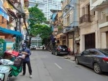Hình ảnh Chính Chủ Bán Gấp Nhà Ba Đình Phố Yên Ninh 106m2 x 3 Tầng 43 Tỷ.