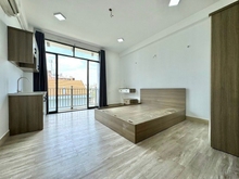 Hình ảnh Căn Hộ Mới BanCong View Thoáng Đẹp Đầy Đủ Nội Thất Trống Sẵn