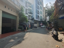 Hình ảnh ban nha tan binh cho tot, hẻm xe hơi Lạc Long Quân 3.8x14.5 giá 5.7 tỷ