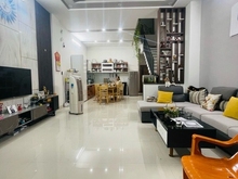 Hình ảnh NHÀ MẶT TIỀN - 90M2 - Bàu Cầu 15 Hòa Châu Đà Nẵng