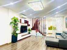 Hình ảnh Cho Thuê Nhà HXH 2 Tầng 3 Phòng Full Nội Thất Trần Văn Quang Tân Bình