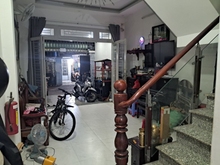 Hình ảnh Bán nhà mặt tiền KD đường 475, Dương Đình Hội, Q9, 60m2, 4 phòng ngủ.