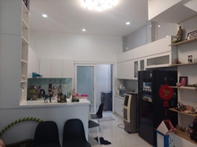 Hình ảnh Nhà mới 2 tầng ngay chợ Hiệp Bình,60m2,sổ hoàn công ,2pn giá 4.xtỷ