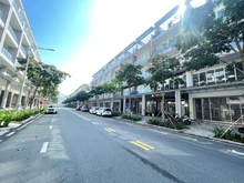 Hình ảnh Cho thuê Nhà phố Shop sala 500m2 thang máy, 4 tầng giá 100tr/ tháng.