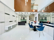 Hình ảnh Siêu phẩm!! Nhà 5 tầng, 42m2, hẻm xe hơi, đối diện Cityland