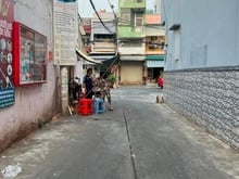 Hình ảnh Bán gấp nhà Hẻm Xe Hơi (8m) - Hẻm 103 Thái Phiên, P.2, Q.11. DTCN 40m.