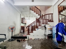 Hình ảnh Bán nhà Hoàng Quốc Việt Cầu Giấy Nhà đẹp dân xây 46m 4T giá 7.95 tỷ.