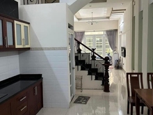 Hình ảnh Bán nhà 4,35x15,5 Ngã Tư Hàng Xanh Phường 25 Bình Thạnh