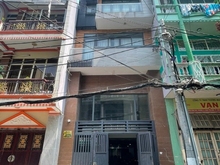 Hình ảnh Cho thuê nhà hẻm 10m 156 Cộng Hoà. DT: 5x16m nhà 4 lầu giá 35 triệu
