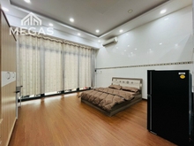 Hình ảnh Căn Hộ Sàn Gỗ Full Nội Thất Máy Giặt Riêng 50m2 Vòng Xoay Phú Lâm Q6