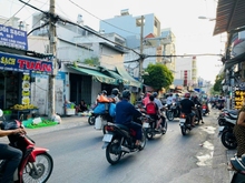 Hình ảnh Chính chủ bán nhà 4 tầng trên đất 72m2 - Mặt tiền kinh doanh phường 11