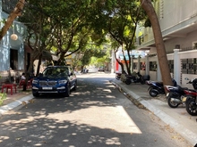 Hình ảnh Bán nhà mặt tiền quận 10, Nguyễn Ngọc Lộc, phường 14, SD 270m2
