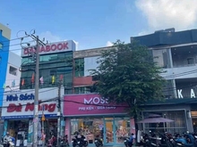 Hình ảnh Cho thuê nhà mặt phố Nguyễn Chí Thanh - 155m2x2 tầng, 8m mặt tiền