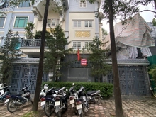 Hình ảnh Cho thuê biệt thự Yên Hòa, Cầu Giấy 130 mét, 4 tầng nhà mới đẹp