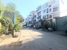 Hình ảnh HIẾM!! Nhà 4 tầng KDC Tân An Huy,7Mx26M,Tân Phong, Quận 7-GẦN 200M2