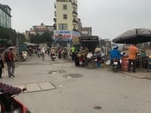 Hình ảnh 💥 SIÊU PHẨM NHÀ ĐẸP Ở NGAY 40m2 - Bán Nhà Ngọc Thuỵ  -Long Biên
